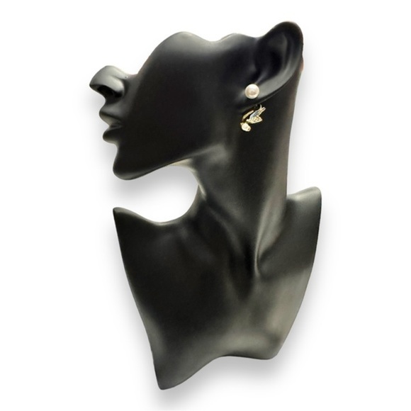 4/$25 Pearl Peekaboo Climbing Vine Earring - Picture 3 of 4